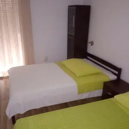 Apartment Apartman Pavlic Omis